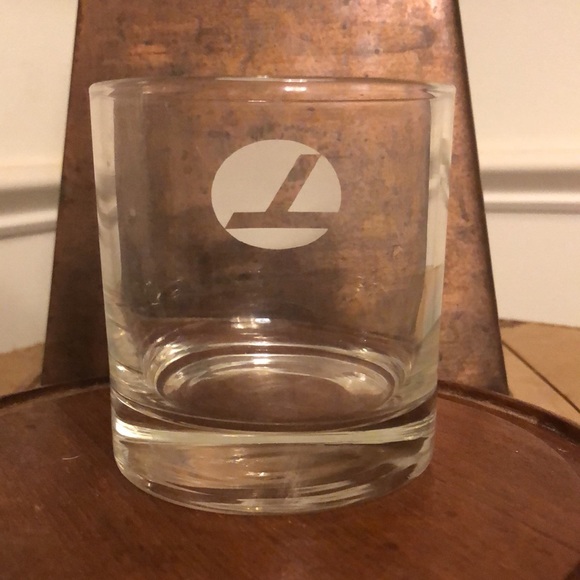 Vintage Eastern Airlines glass - Picture 2 of 5